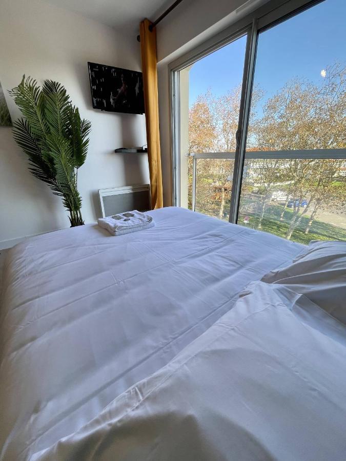 Ma Location Sablaise - Appart' Le Chenal Apartment เลส์ซาบล์-โดล็อนน์ ภายนอก รูปภาพ